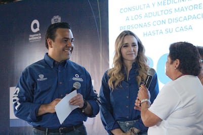 Luis Nava visita la colonia El Marqués 