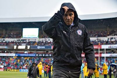 América podría ser el final para Bueno