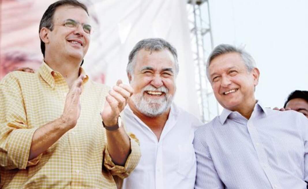 Marcelo Ebrard Casaubon, Alejandro Encinas Rodríguez y Andrés Manuel López Obrador, durante un mitin en Nezahualcóyotl en 2011. Al gobierno de Barack Obama le interesaba conocer la solidez de su alianza. Foto: ARCHIVO EL UNIVERSAL