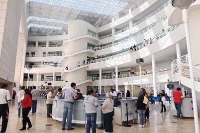 Loyola garantiza el pago de aguinaldo