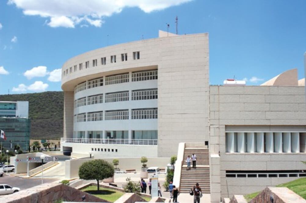 Convoca Loyola Vera a redoblar esfuerzos 