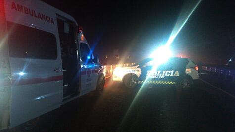 Reportan accidente en la carretera 57; fallece motociclista 