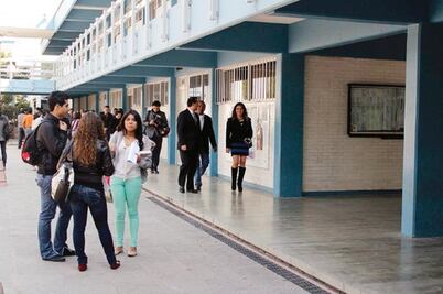 STEUAQ busca 20% en aumento a salario