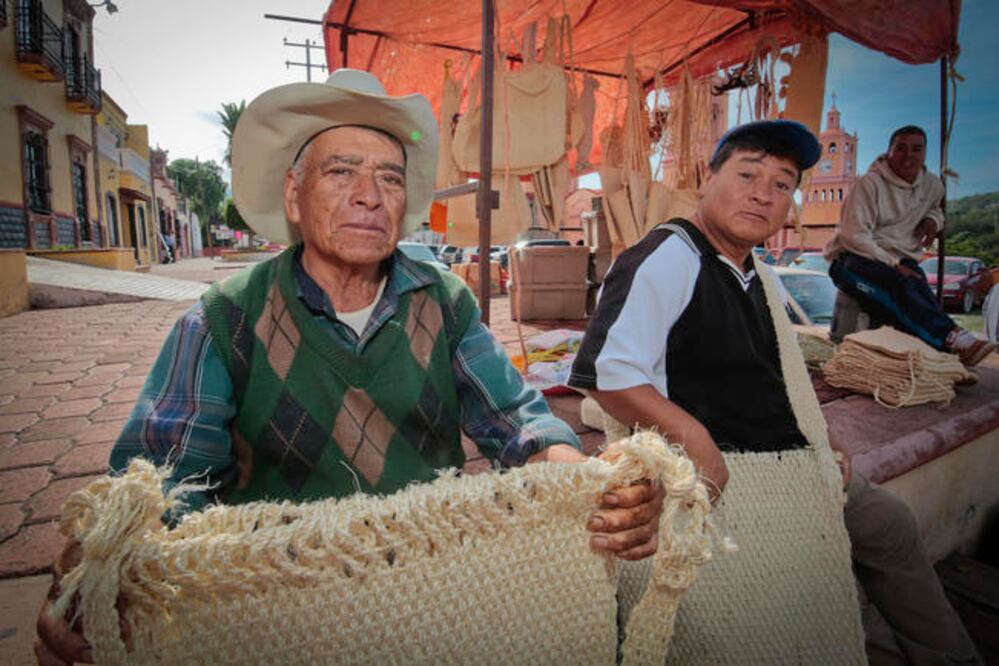 “Somos los últimos artesanos que trabajamos el ixtle”