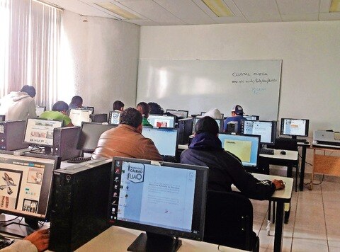 Inicia revisión a contrato laboral