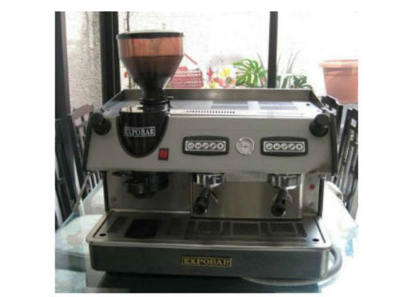 Roban de un billar una cafetera con valor de 13 mil pesos