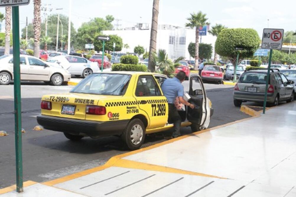 Taxistas realizan hasta “trabajos psicológicos”