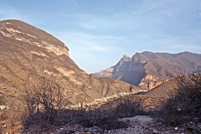 Impiden paso de cuatrimotos