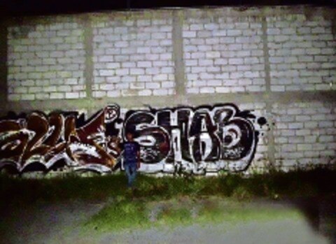 Llaman a comparecer a menores por grafiti