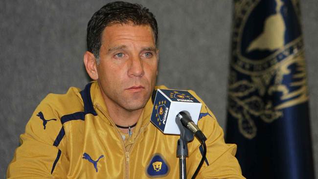 Pumas, con plantel completo: Aspe