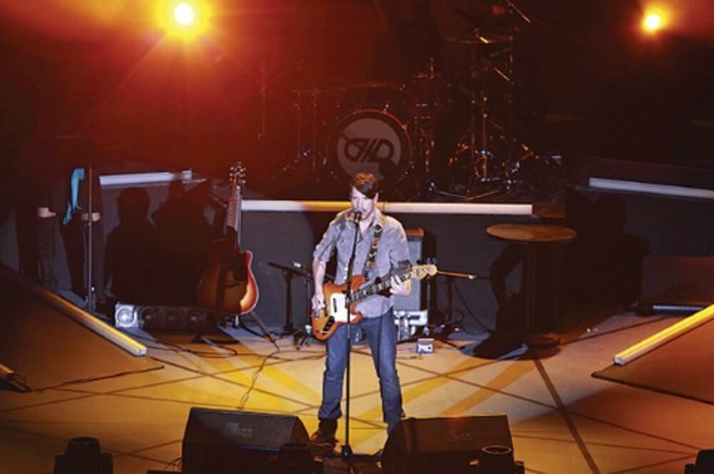 Masivo adiós al tecladista  de DLD