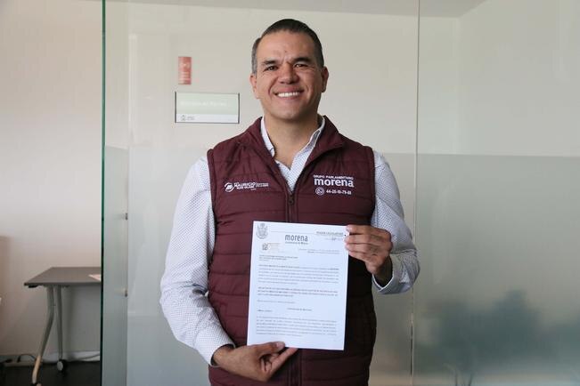 Mauricio Ruiz, a favor del aborto y control de la marihuana