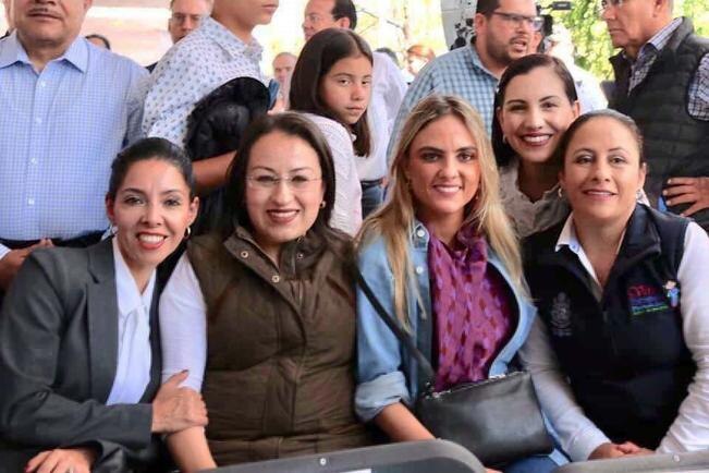 Deja Elsa Méndez el frente femenino