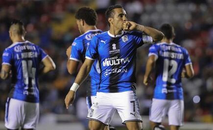 Gallos, devorado por Lobos