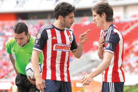 Nueva derrota de las Chivas, que vive caos