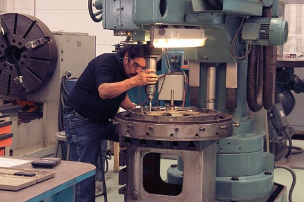 Aumenta personal de sector manufacturero