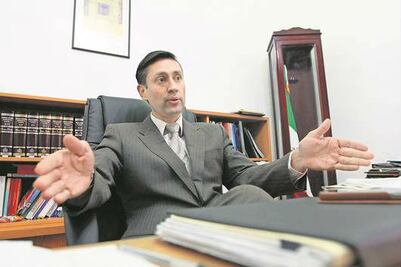 Nava denuncia irregularidades 