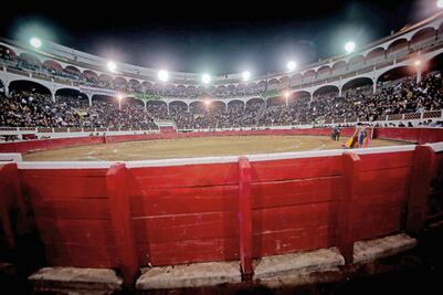 Exhortan a que menores no entren a corridas de toros 