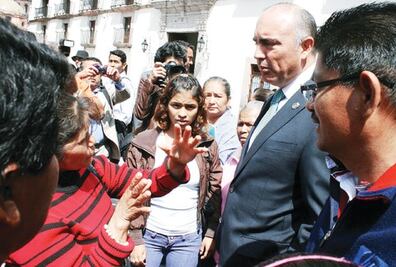 Calzada dará solución a conflicto de Colón