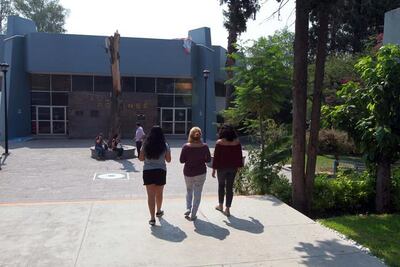 UAQ autoriza la entrega de  primer título en femenino  