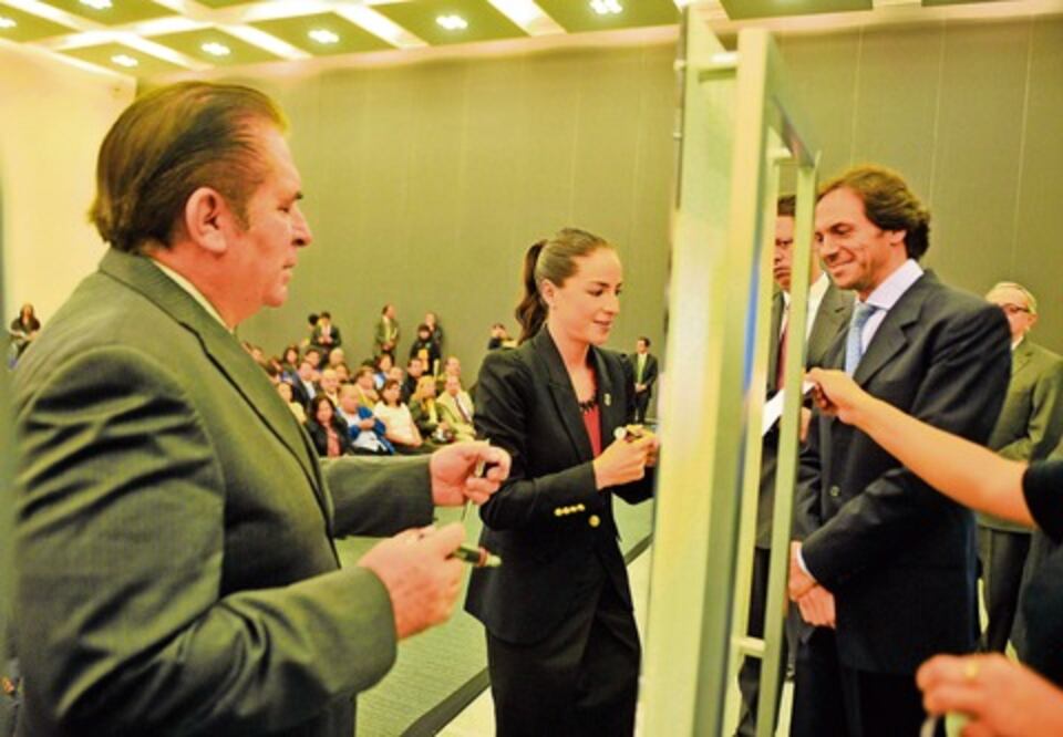 Ofrecen rehabilitación especializada