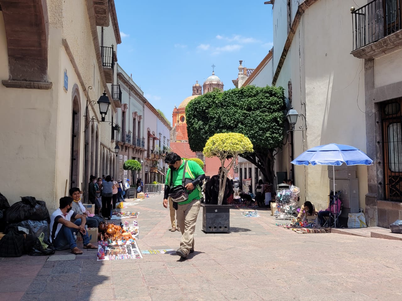 Anuncian acuerdos entre comerciantes de centro y gobierno