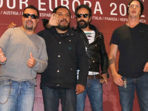 Sin mánager pero con más dinero