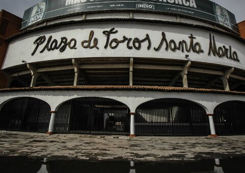 Unen esfuerzos para la plaza Santa María