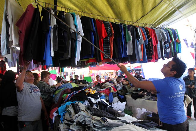 A 70%, la credencialización entre comerciantes de tianguis