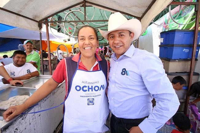 Alejandro Ochoa promete “gobierno  de continuidad”