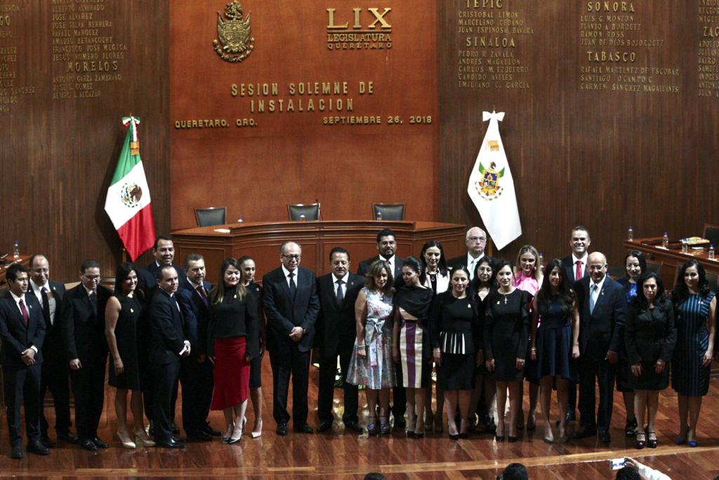 Instalan la LIX Legislatura de Querétaro