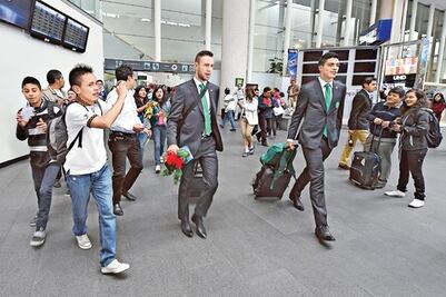 Jugadores del Tri se van ilusionados