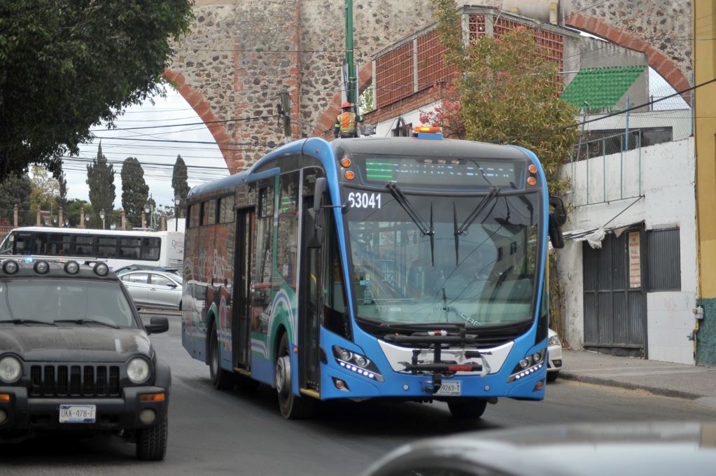 Proyectan renovar unidades de Qrobús