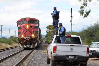 Gobernador reconoce labor del Ejército en asalto a tren en La llave