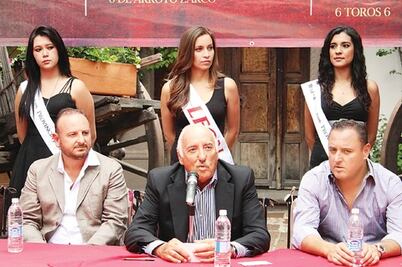 Grandes figuras para festejos patrios