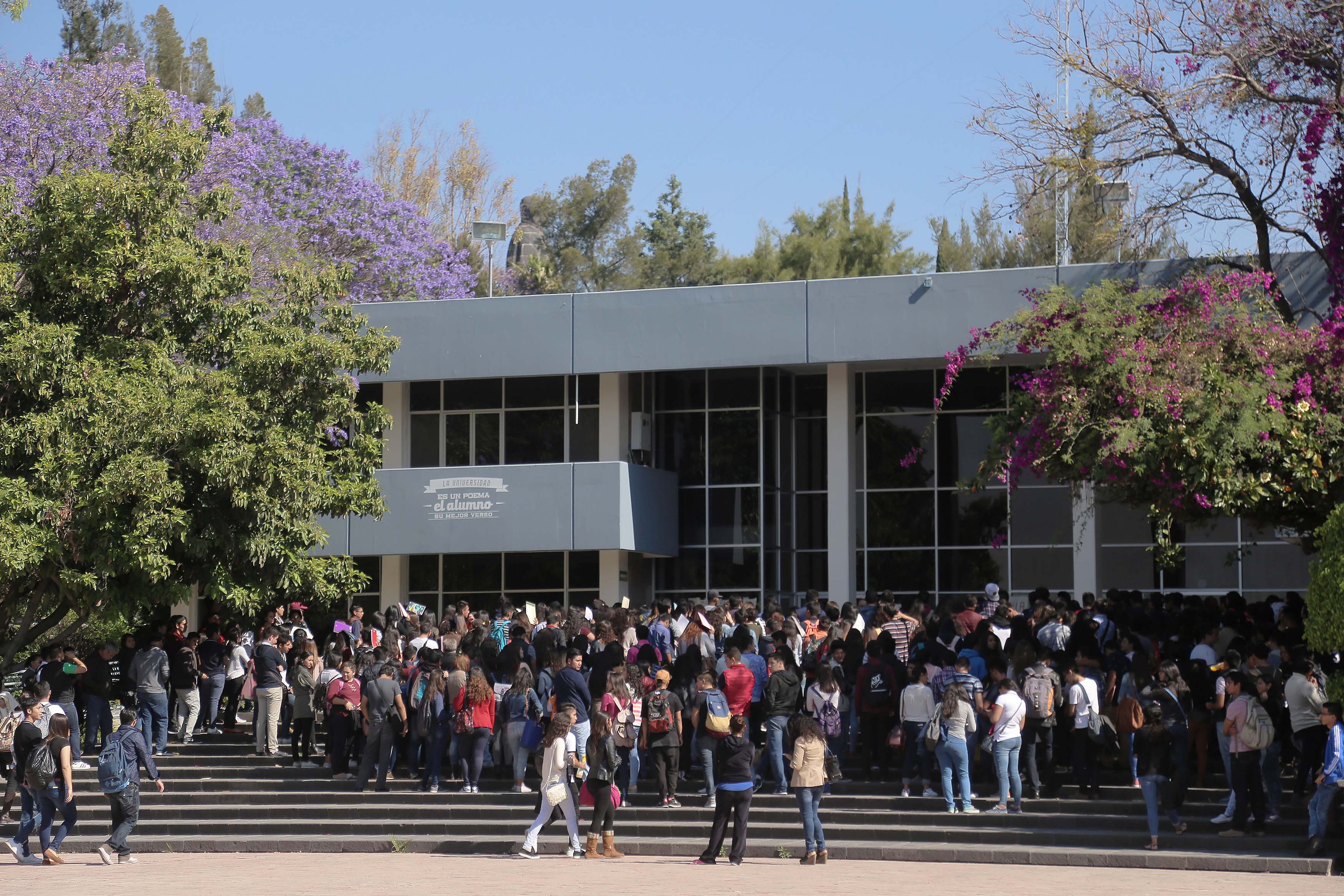 Feria de empleo en UAQ ofrece mil 926 vacantes