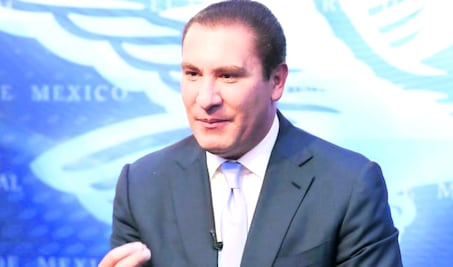 Moreno Valle exige que voto azul defina candidato a Presidencia