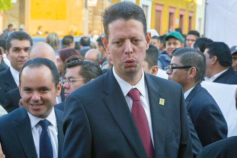 Se preparan los diputados para alternancia