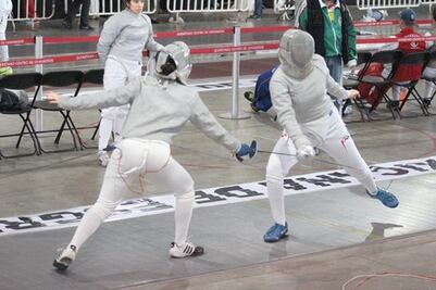 Tres medallas para espadachines locales