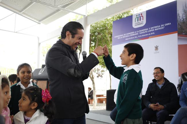 Entrega FDS apoyos y obras en la Sierra Gorda