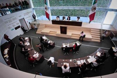 Se destapan para dirigir el Congreso