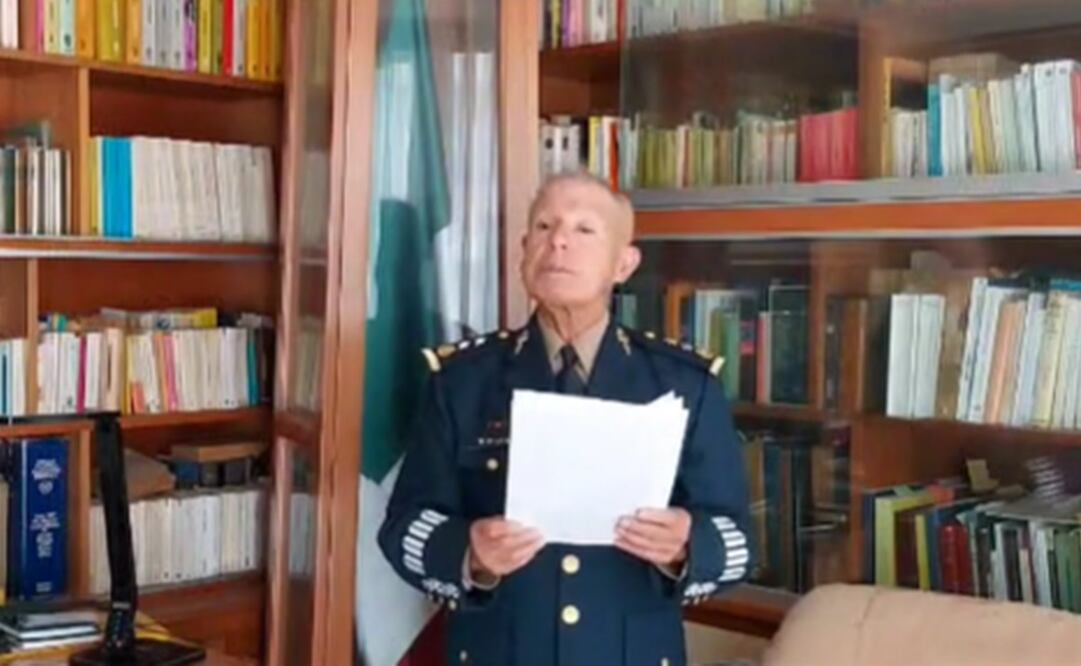 Juez frena proceso contra general tiktokero; lanzaba críticas al gobierno de AMLO