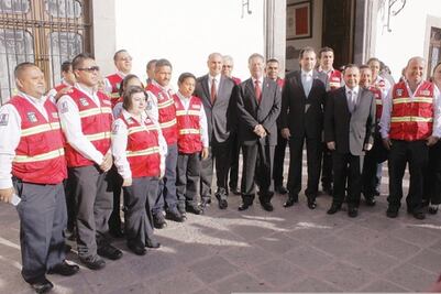 Reconoce JCR solidaridad