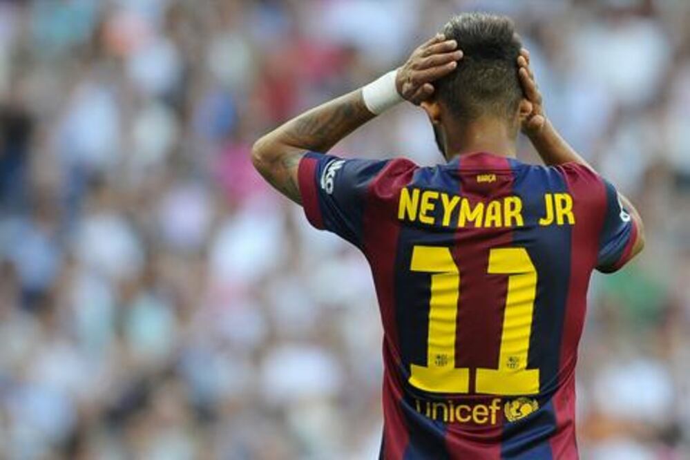 Tras Neymar y Barça por estafa