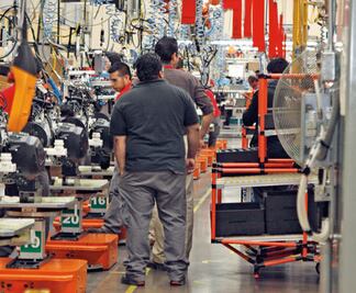 Tipo de cambio no afecta a autopartes