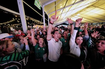 Disfruta Felifer Macías del MéxicQ Zona Fest junto a 18 mil personas