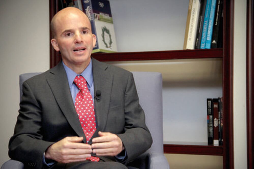 Cemex e ICA, cerca de recibir pagos 