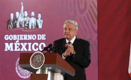 Corruptos “ríndanse, los tenemos rodeados”, dice AMLO