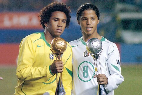 Monarcas con vidas opuestas