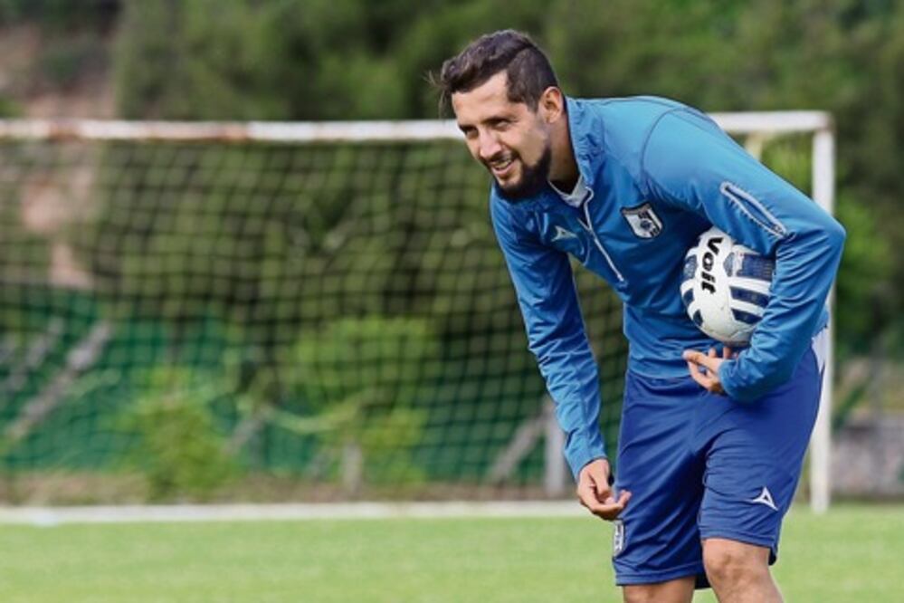 Gallos Blancos, sin temor vs. Cruz Azul